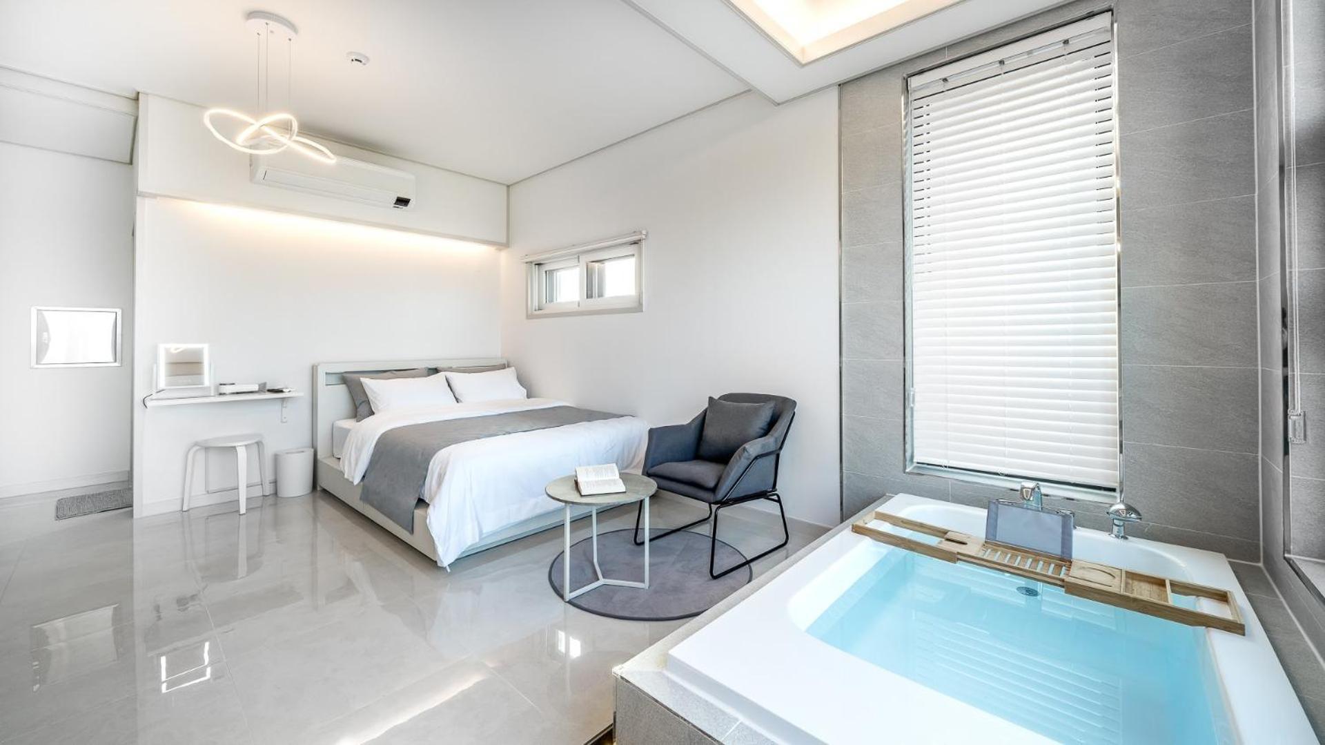 Gangneung Hello 4000 Pension Chambre photo